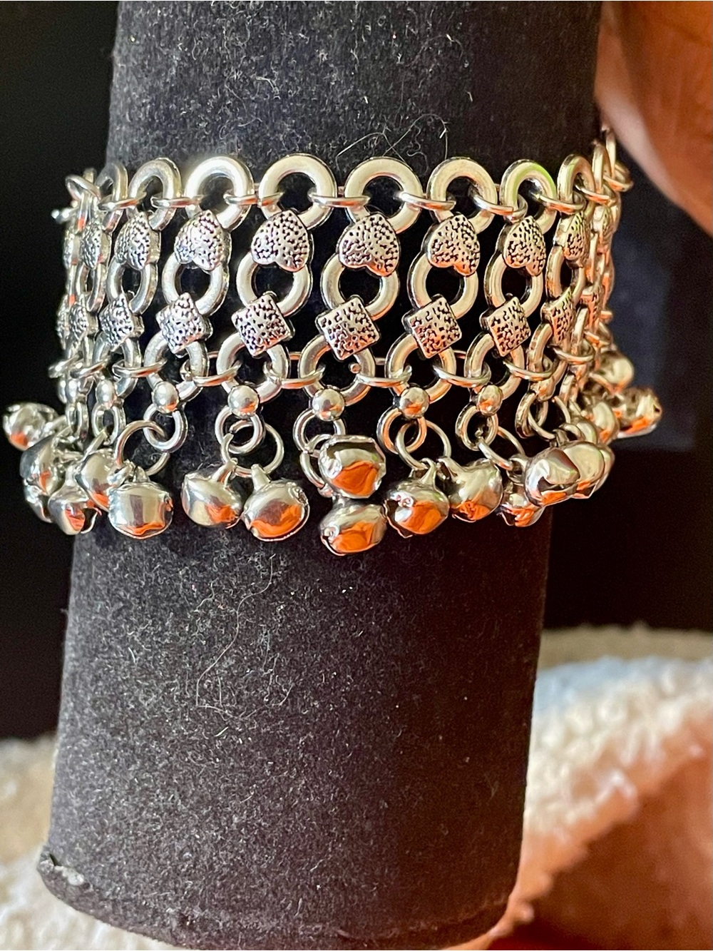 Silver Tone Bell w/Textured Heart and Diamond Link Bracelet or Anklet. 7 inches